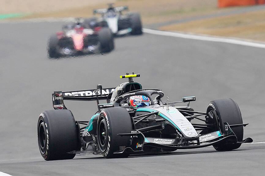 Antonelli and Mercedes win big in Shanghai